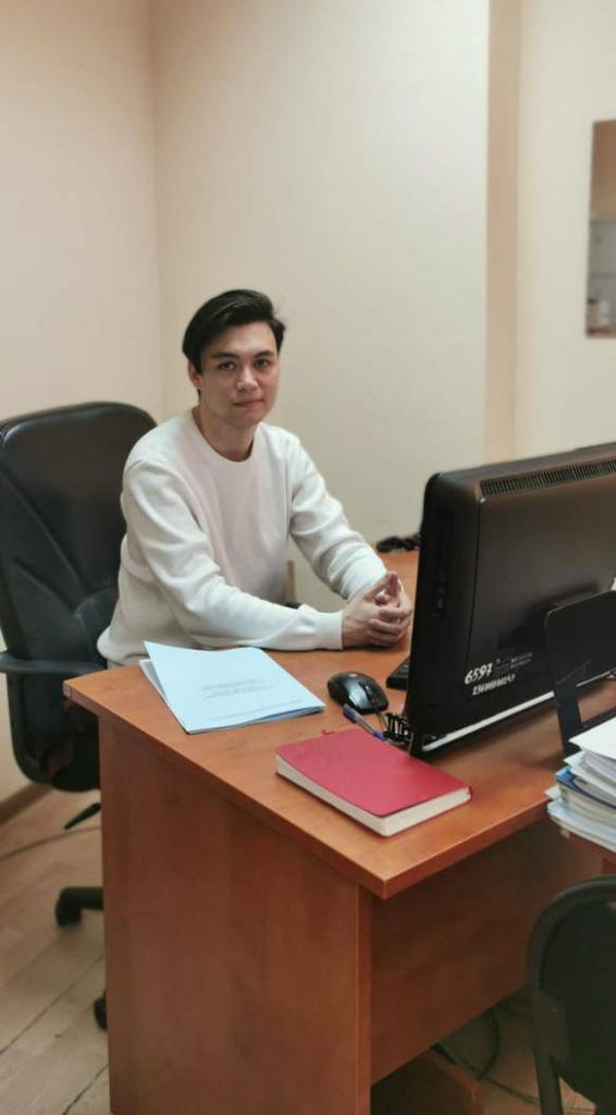 генадий алим.jpg генадий алим.jpg