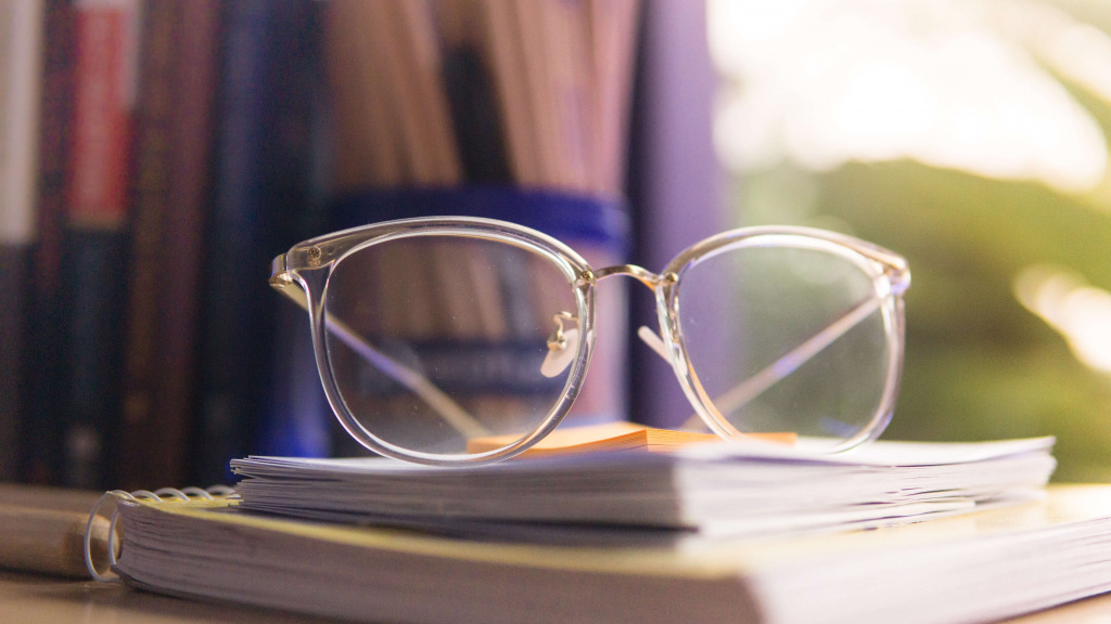 optika3.jpg optika3.jpg