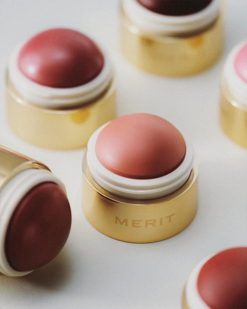 merit_beauty румяна