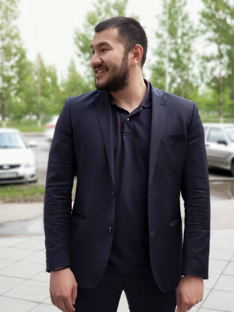 Олжас Серикбаев