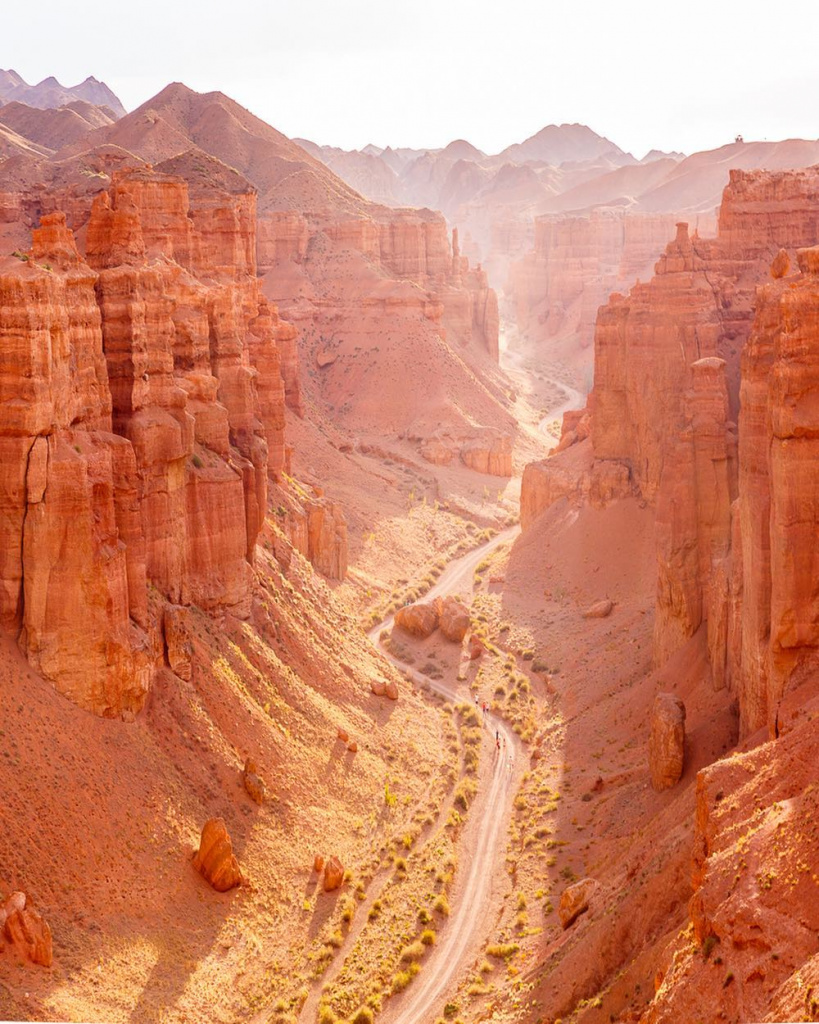 Kazakhstan in the lens of British and French photographers