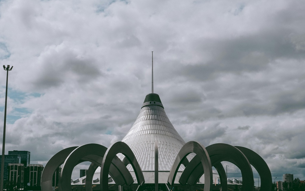 трц хан шатыр астана