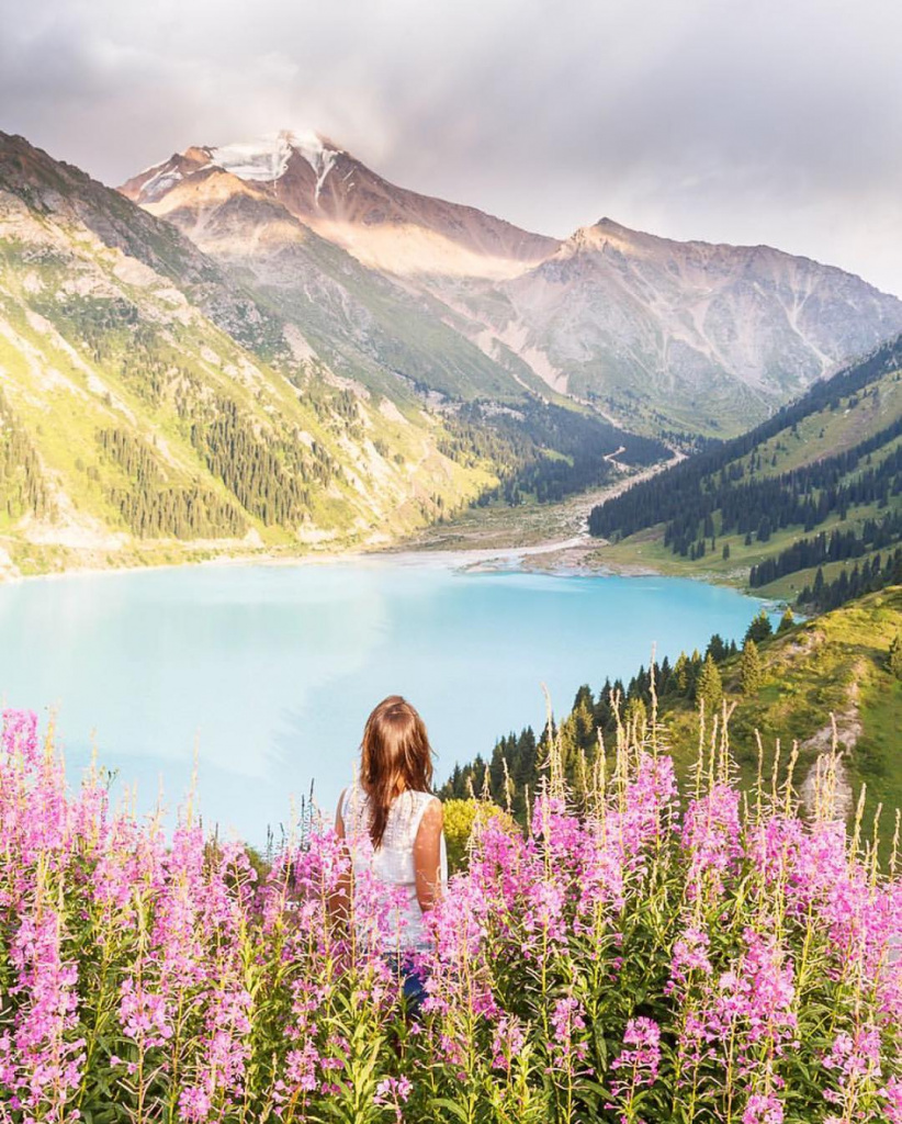 Kazakhstan in the lens of British and French photographers