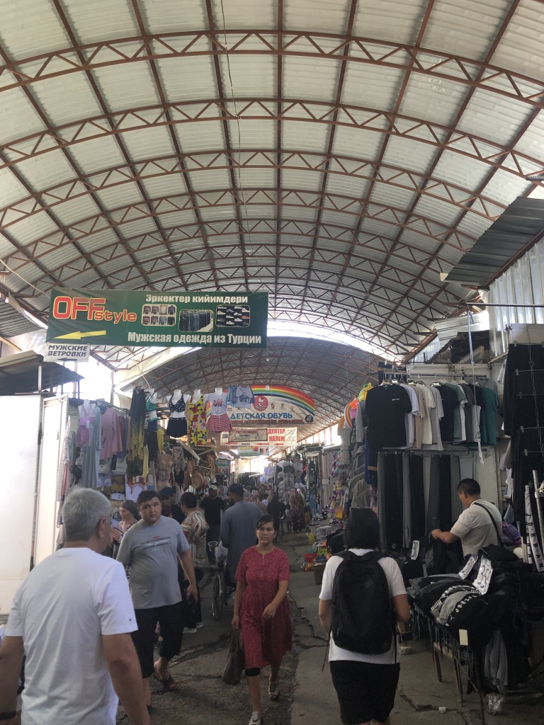 Jayma bazaar Osh 1.jpeg