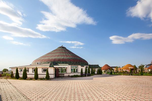Zhana Almash Auyly.jpg Zhana Almash Auyly.jpg