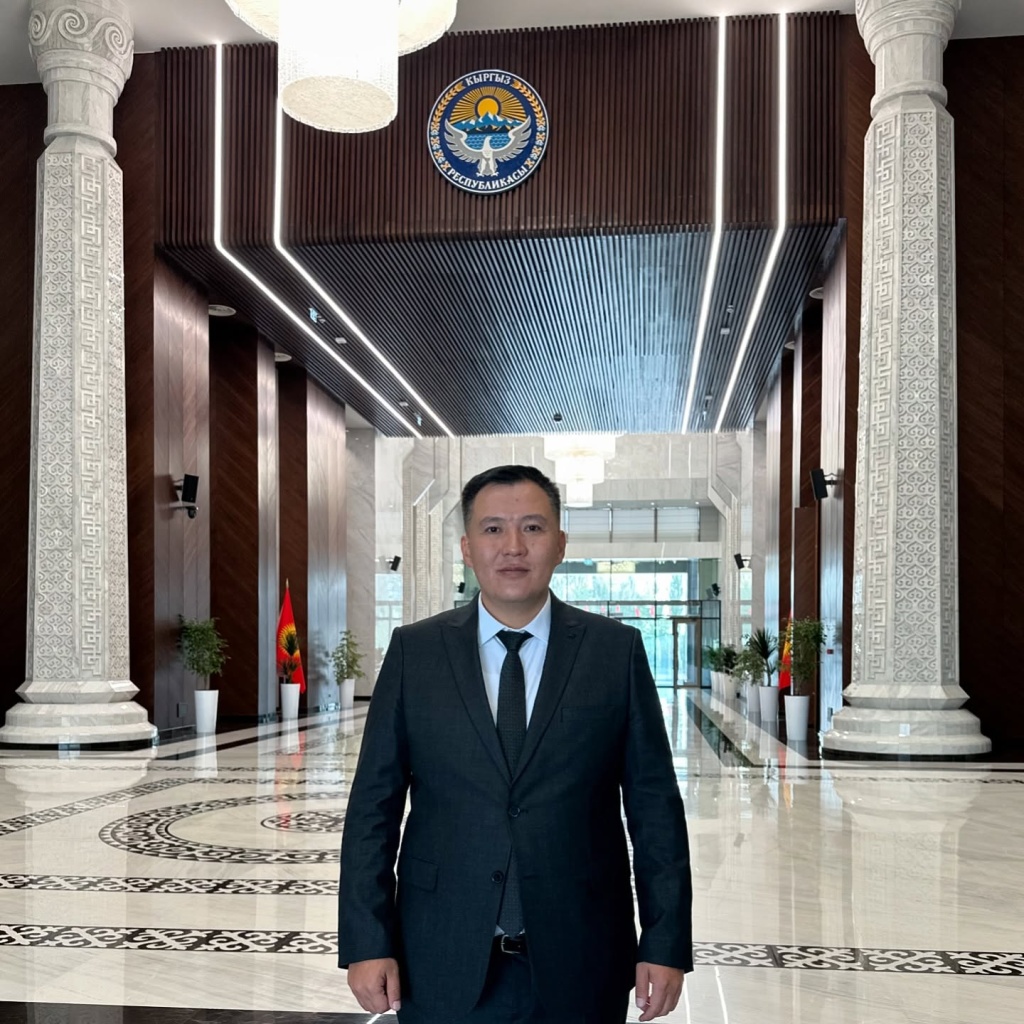 CEO Asman Airlines