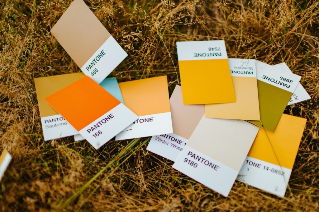 What colors are in the trend this summer
