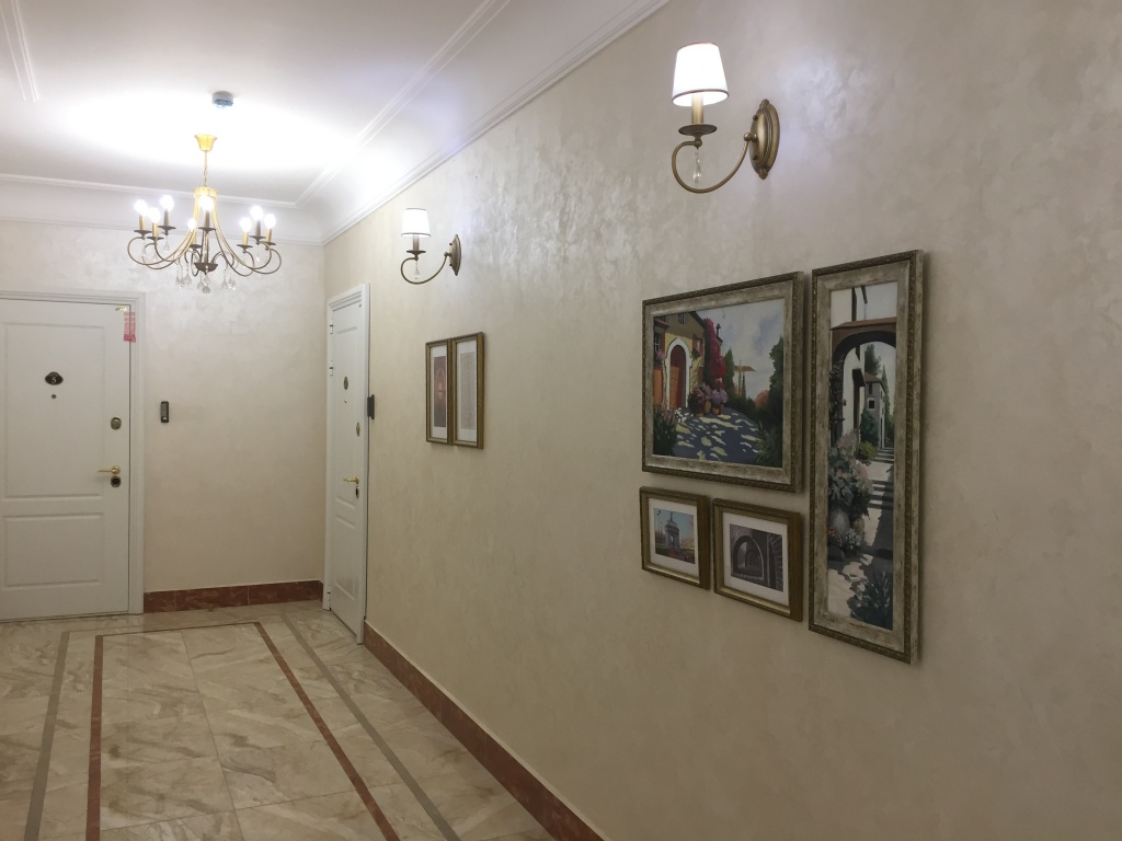 Вестибюль 4.JPG