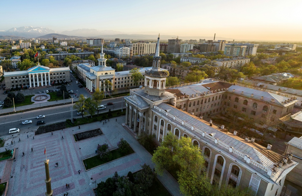 How to travel in Kyrgyzstan