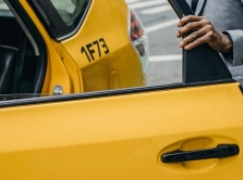 5-taxi-services-in-almaty-popular-apps-and-electric-taxi
