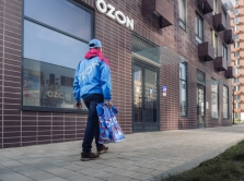 ozon-kazahstan-zapustil-postoplatu-na-odezhdu