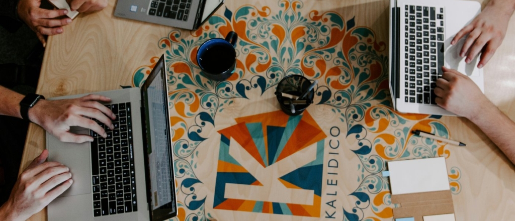 v-uzbekistane-uvelichilos-chislo-predprinimateley-v-sfere-reklamy