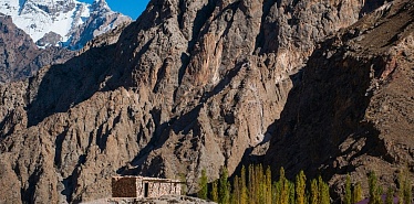 Where to go to the mountains in Tajikistan. 10 most beautiful places