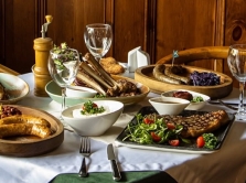 10-favorite-establishments-of-tashkent-locals-from-quot-pelmennaya-quot-at-tsum-to-quot-ogni-tashkenta-quot