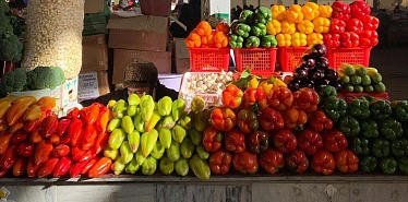 8 markets in Tashkent where you can buy everything you need and experience local flavor